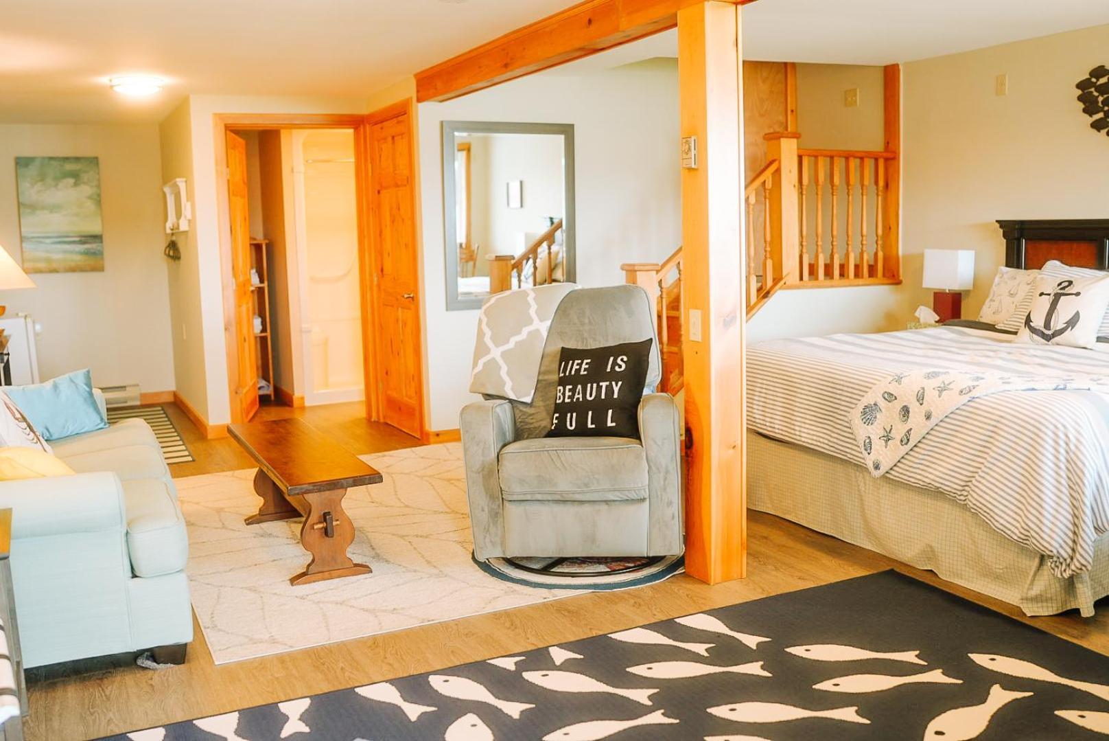 Bed & Breakfast The Water's Edge & Gallery 4*